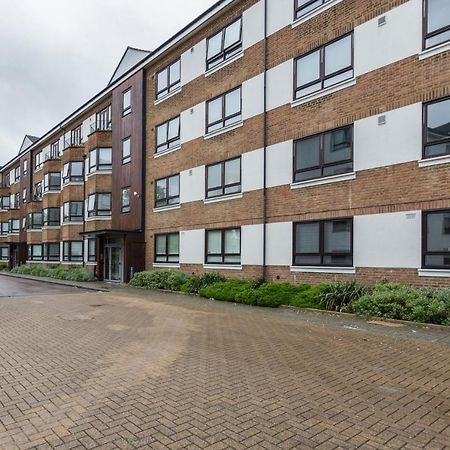 Roomspace Serviced Apartments - Kew Bridge Court London Bagian luar foto